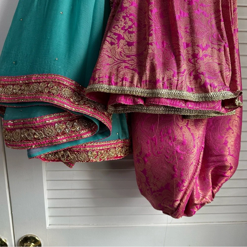 Turquoise and pink 3 piece salwar kameez - Picture 11 of 11